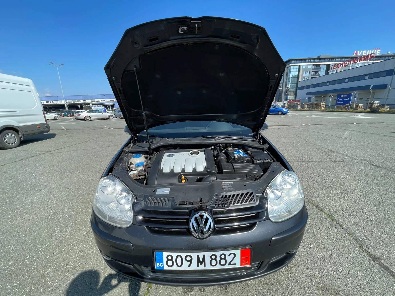 VW Golf 1.9 TDI-105к.с 6 скорости-Климатроник, снимка 13 - Автомобили и джипове - 53975654