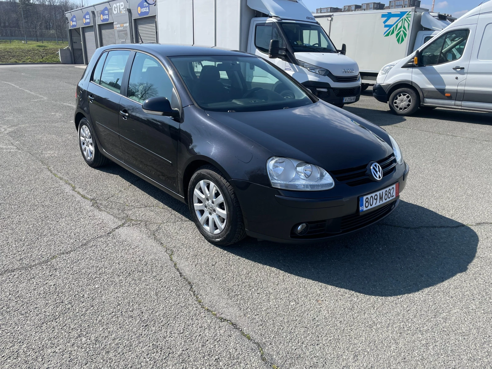 VW Golf 1.9 TDI-105к.с 6 скорости-Климатроник, снимка 3 - Автомобили и джипове - 53975654