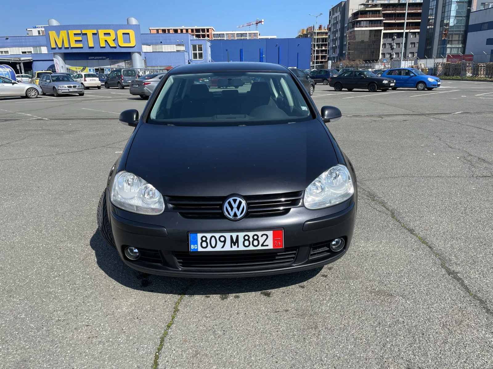VW Golf 1.9 TDI-105к.с 6 скорости-Климатроник, снимка 2 - Автомобили и джипове - 53975654