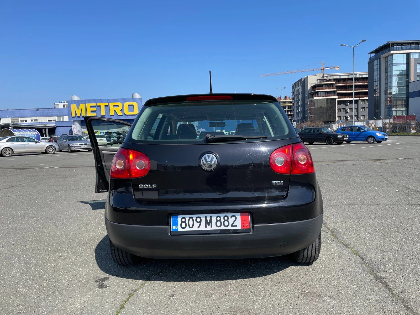 VW Golf 1.9 TDI-105к.с 6 скорости-Климатроник, снимка 5 - Автомобили и джипове - 53975654