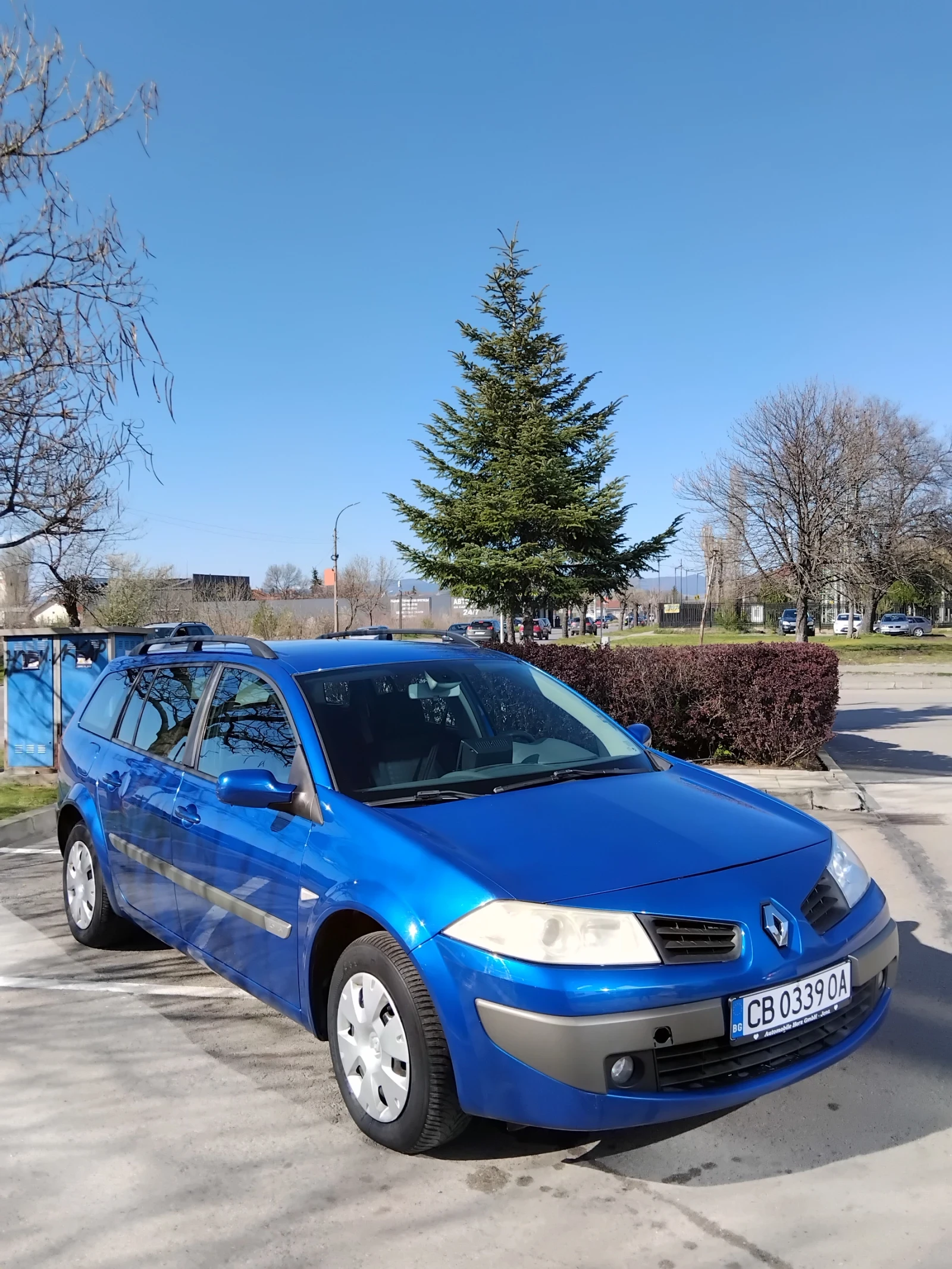 Renault Megane 16 бензин , снимка 5 - Автомобили и джипове - 54138906