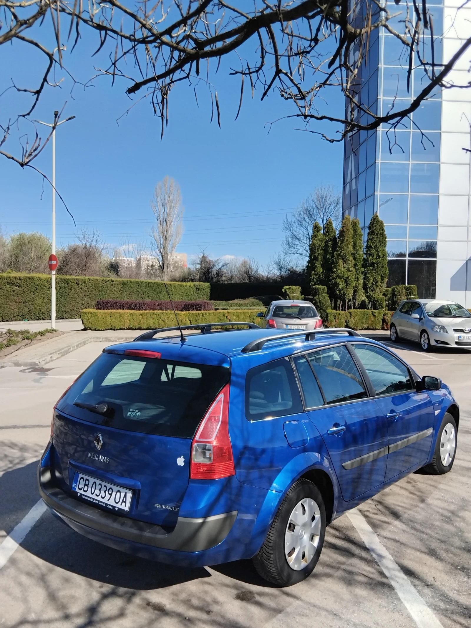 Renault Megane 16 бензин , снимка 4 - Автомобили и джипове - 54138906