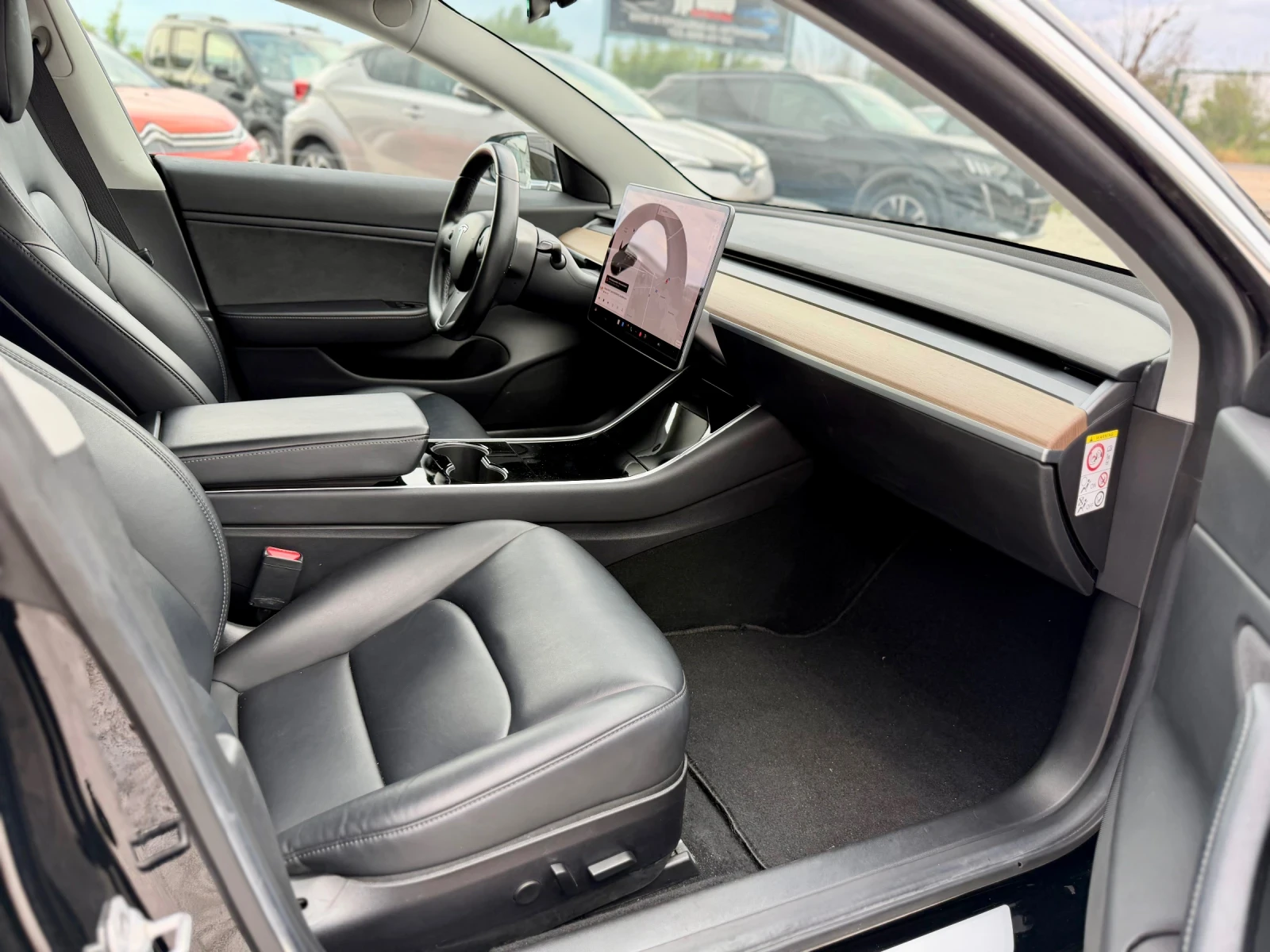 Tesla Model 3 Dual Motor LR, снимка 8 - Автомобили и джипове - 55211215