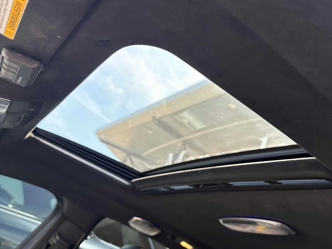 Mercedes-Benz AMG GT 63 S  CARFAX, снимка 11 - Автомобили и джипове - 55310573