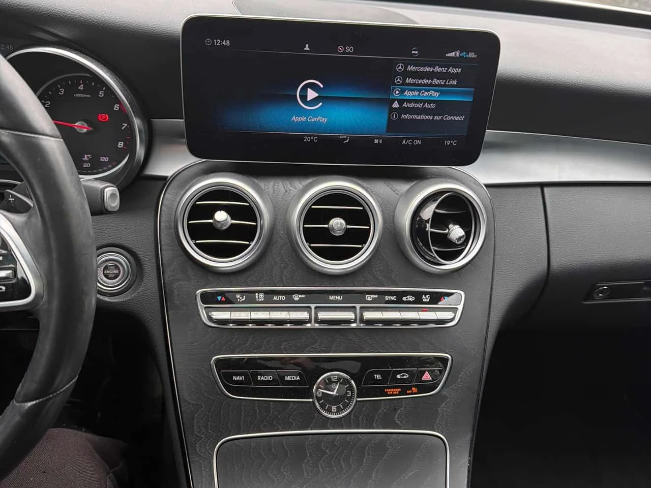 Mercedes-Benz C 300 * КОМБИ* АВТОКРЕДИТ БЕЗ ПЪРВОНАЧАЛНА ВНОСКА* , снимка 9 - Автомобили и джипове - 55535652