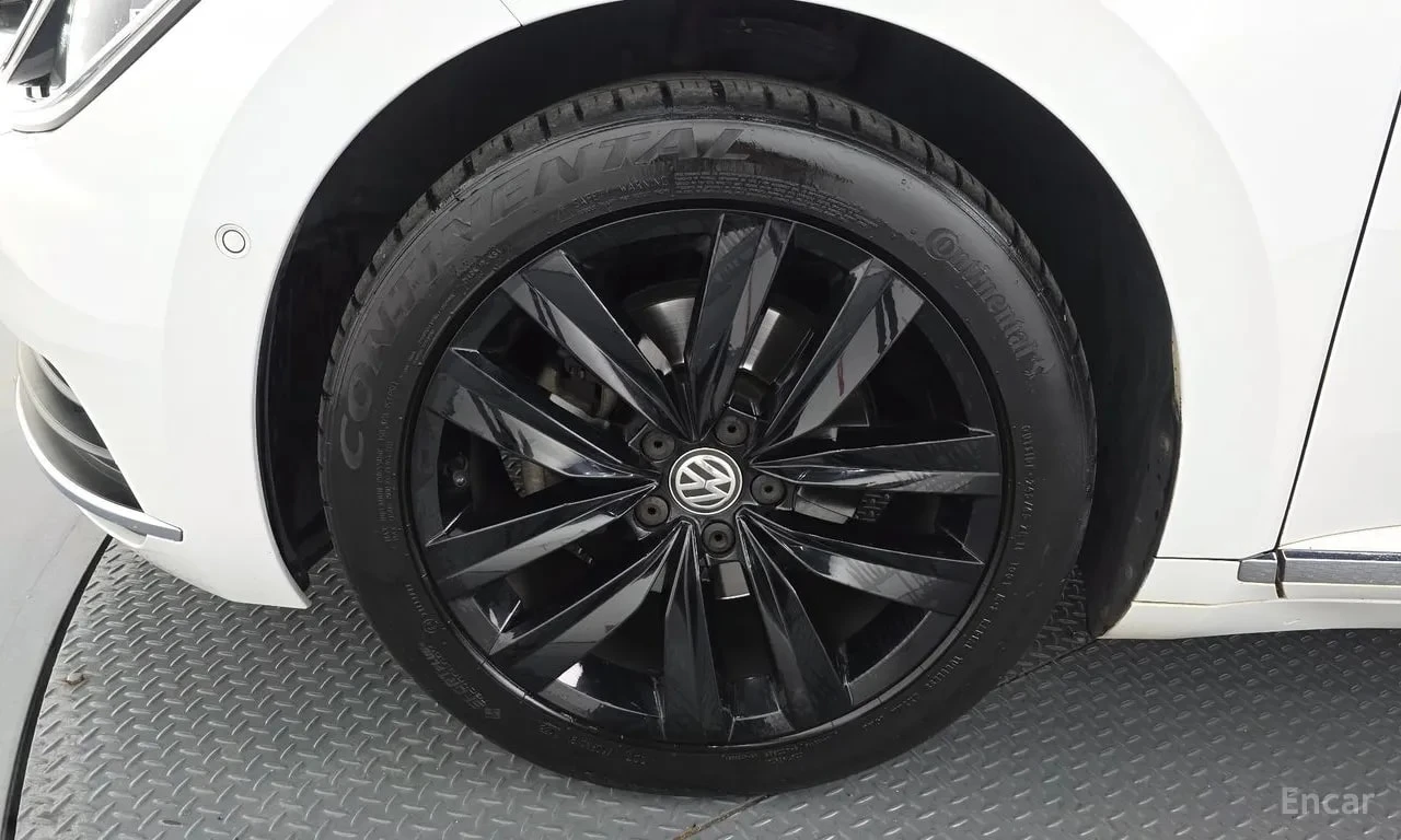 VW Arteon * 2.0 TDI Prestige * КРАЙНА ЦЕНА ДО БЪЛГАРИЯ, снимка 5 - Автомобили и джипове - 55843078