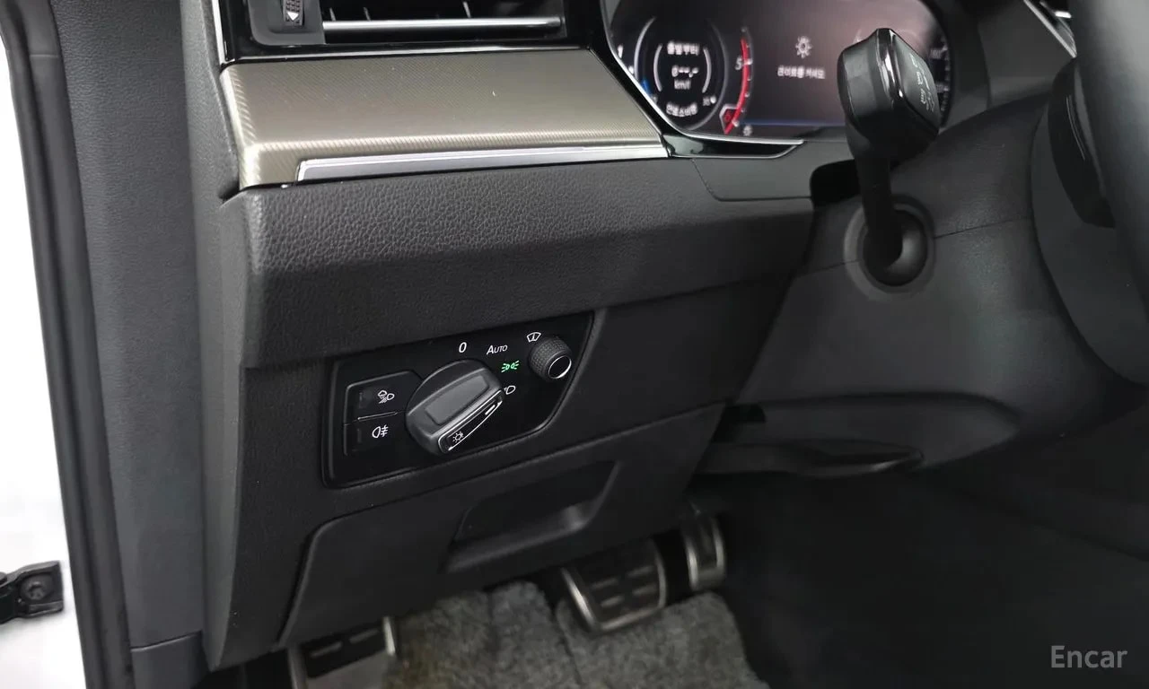 VW Arteon * 2.0 TDI Prestige * КРАЙНА ЦЕНА ДО БЪЛГАРИЯ, снимка 13 - Автомобили и джипове - 55843078