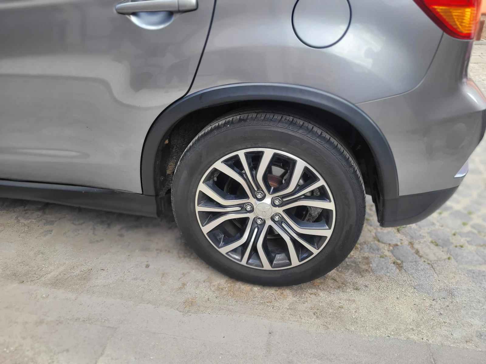 Mitsubishi RVR AWC Limited Edition , снимка 5 - Автомобили и джипове - 56184782