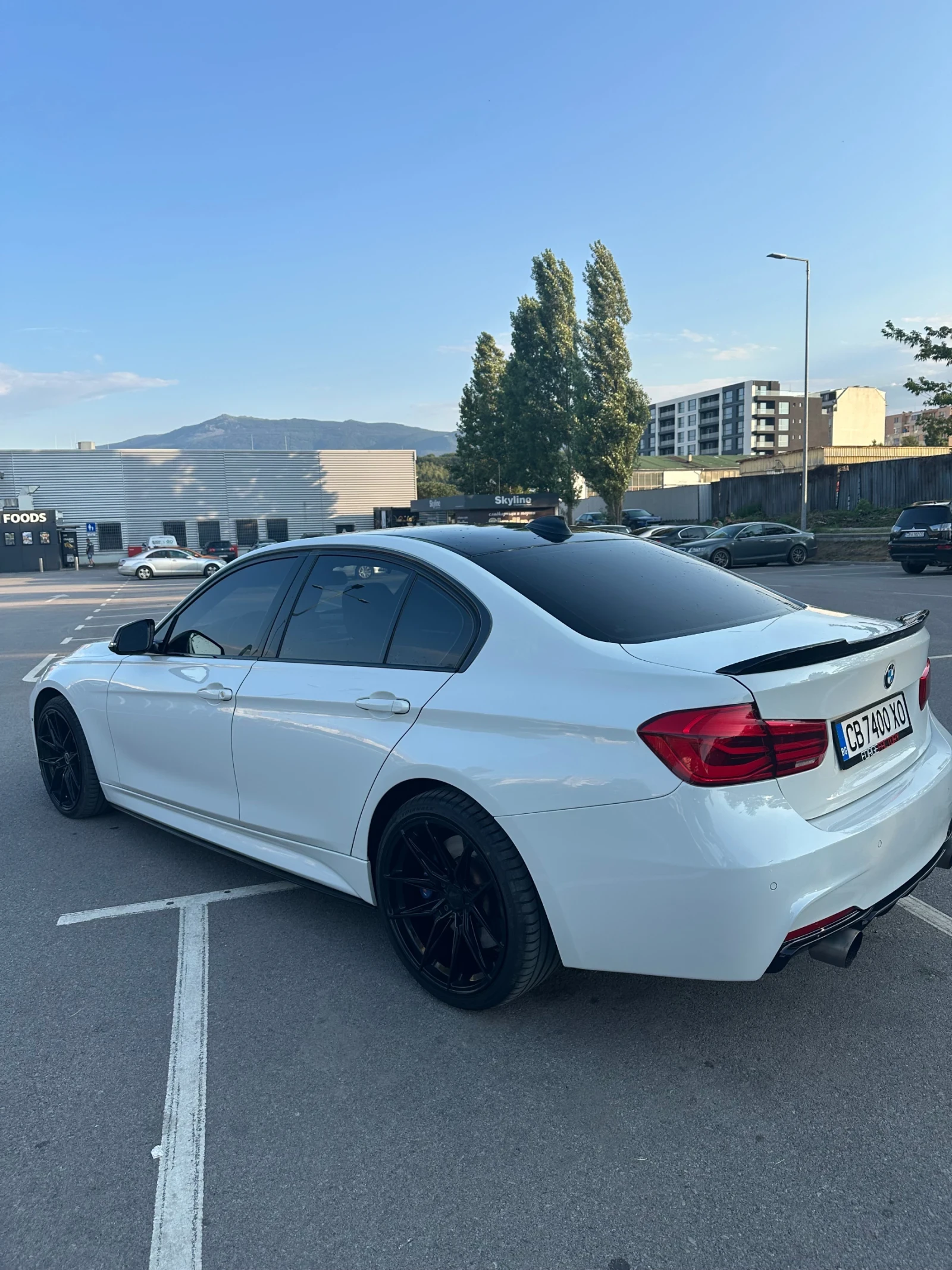 BMW 340, снимка 4 - Автомобили и джипове - 56220863