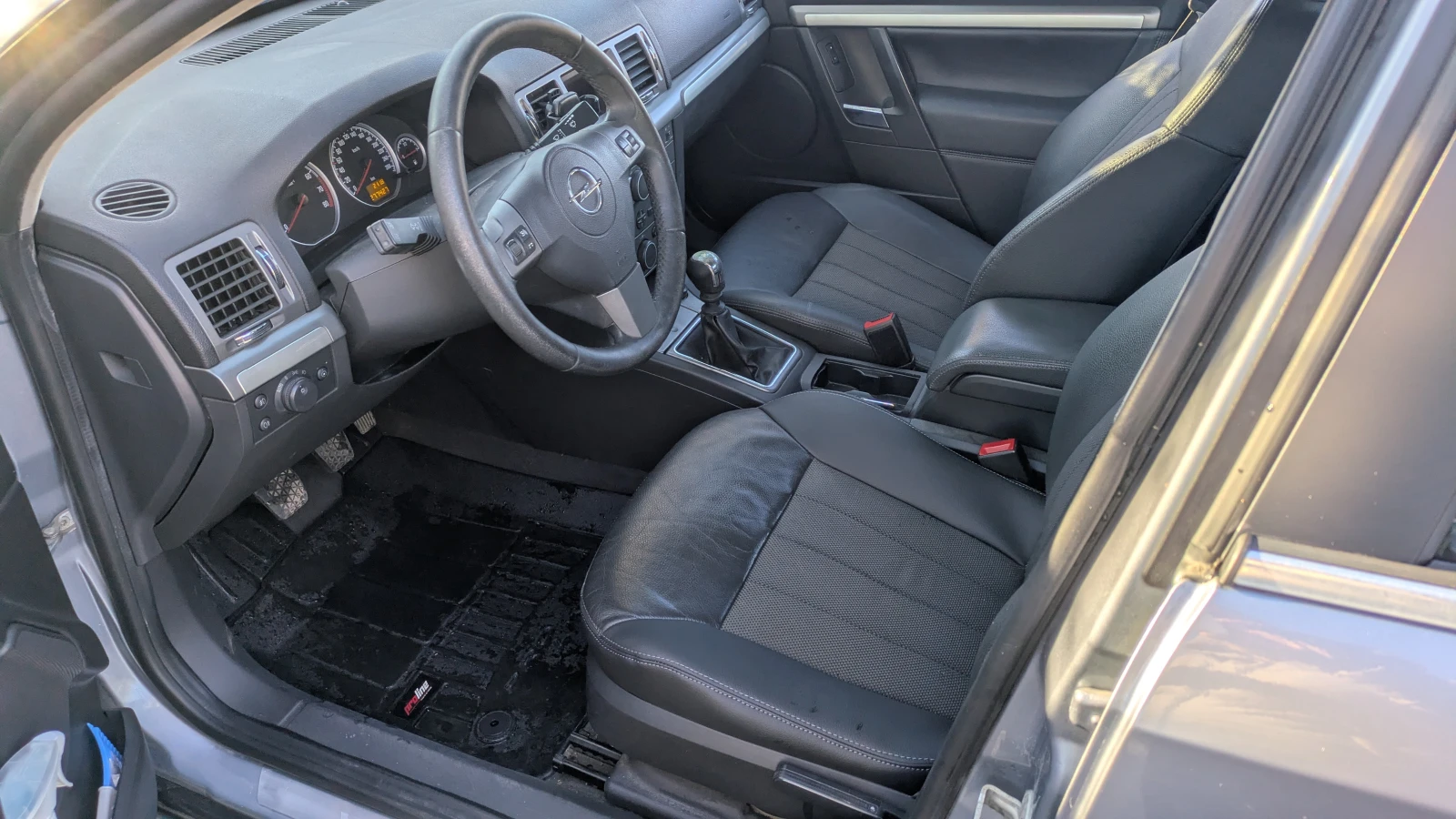 Opel Vectra, снимка 2 - Автомобили и джипове - 56395840