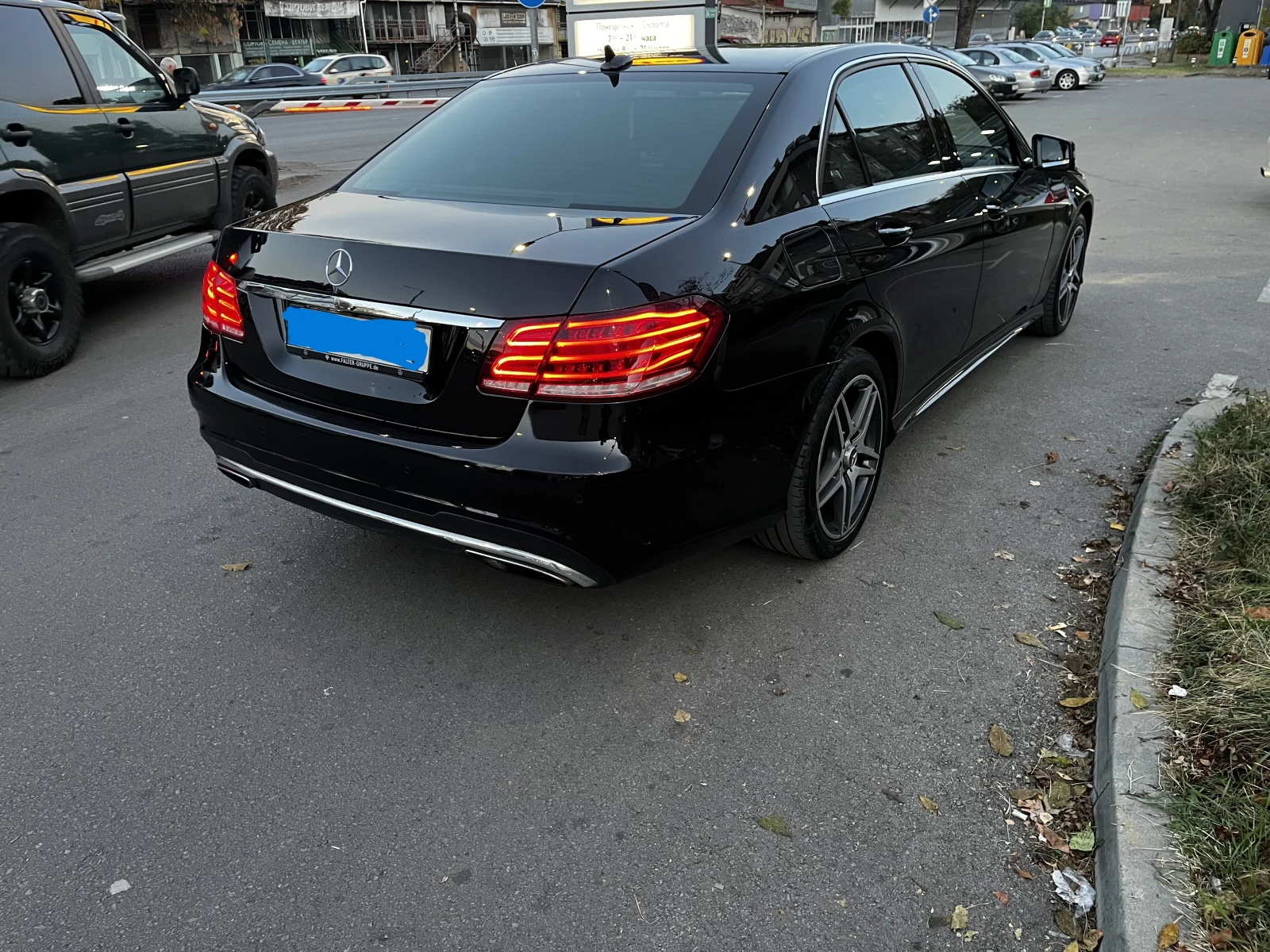 Mercedes-Benz E 350, снимка 6 - Автомобили и джипове - 56742936