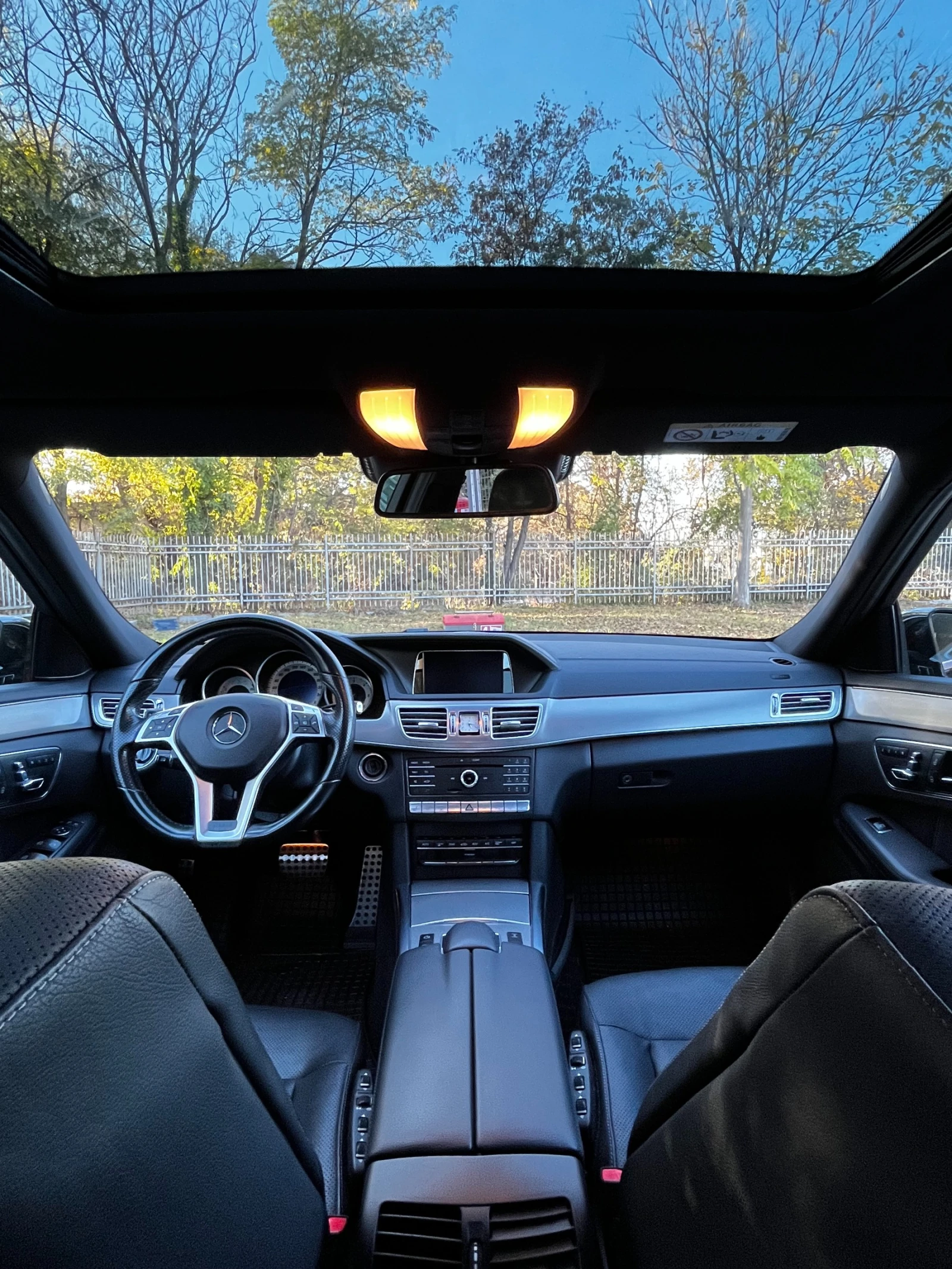 Mercedes-Benz E 350, снимка 15 - Автомобили и джипове - 56742936