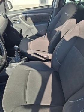 Dacia Duster 4x4, снимка 8