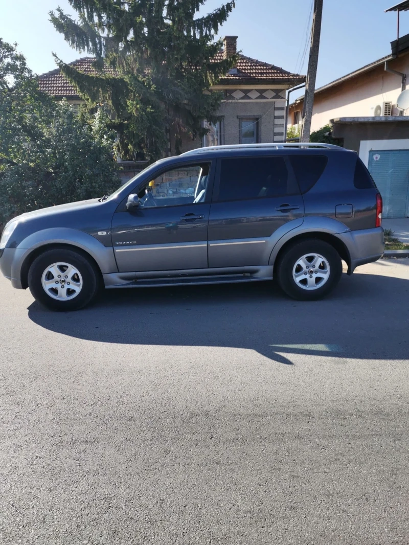 SsangYong Rexton, снимка 5 - Автомобили и джипове - 48477668