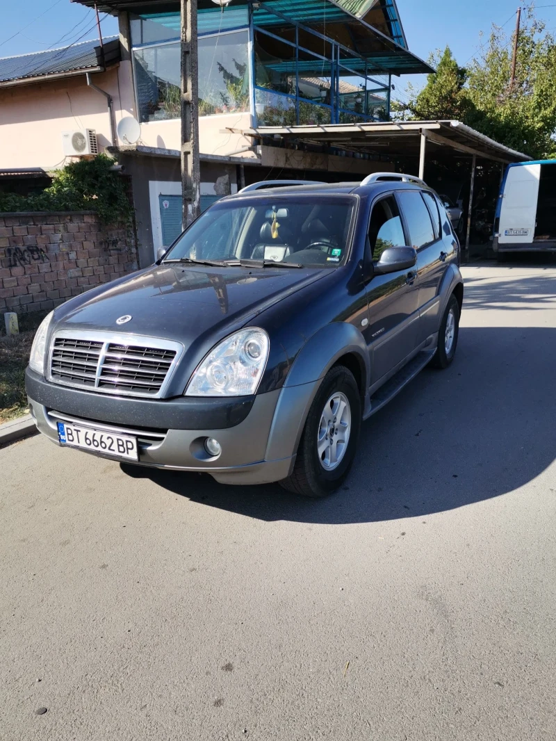 SsangYong Rexton, снимка 3 - Автомобили и джипове - 48477668