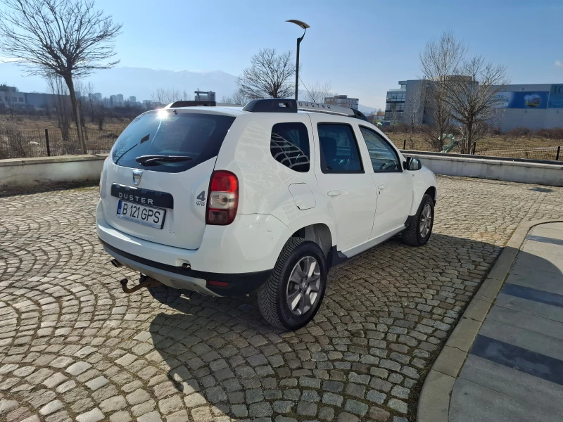 Dacia Duster 4x4, снимка 4 - Автомобили и джипове - 49079044