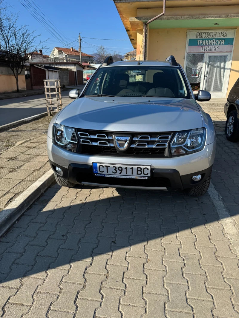 Dacia Duster, снимка 3 - Автомобили и джипове - 49363857