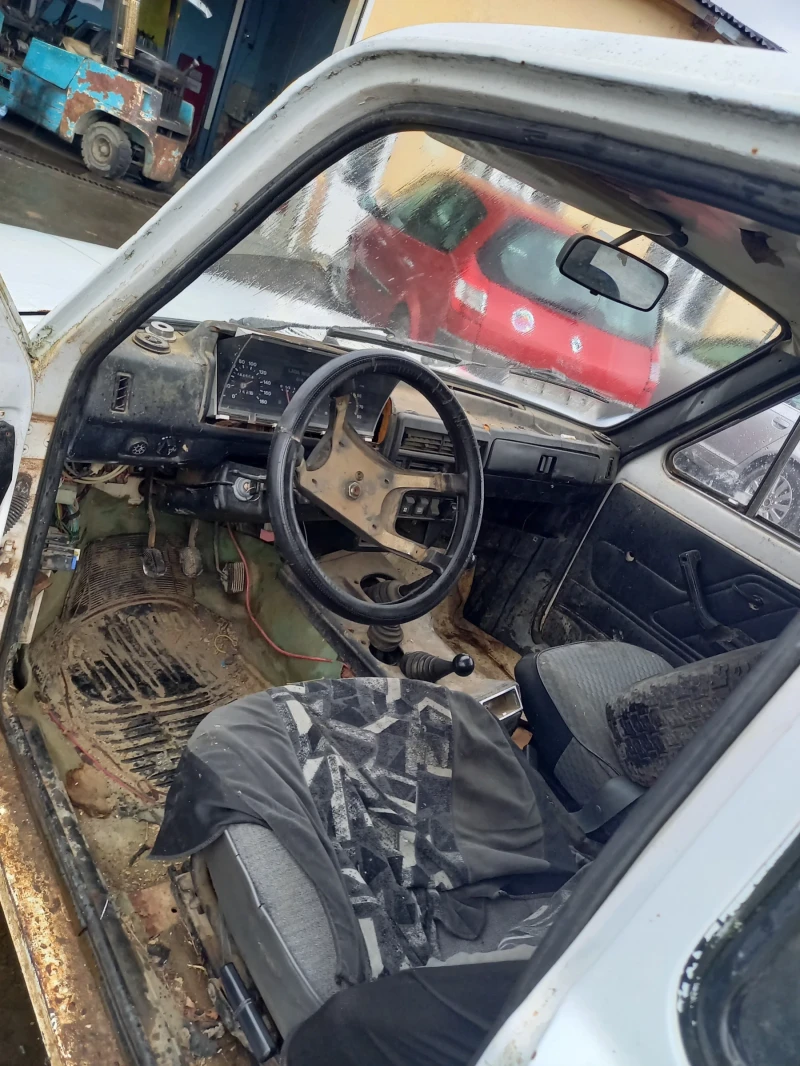 Lada Niva, снимка 4 - Автомобили и джипове - 52884779