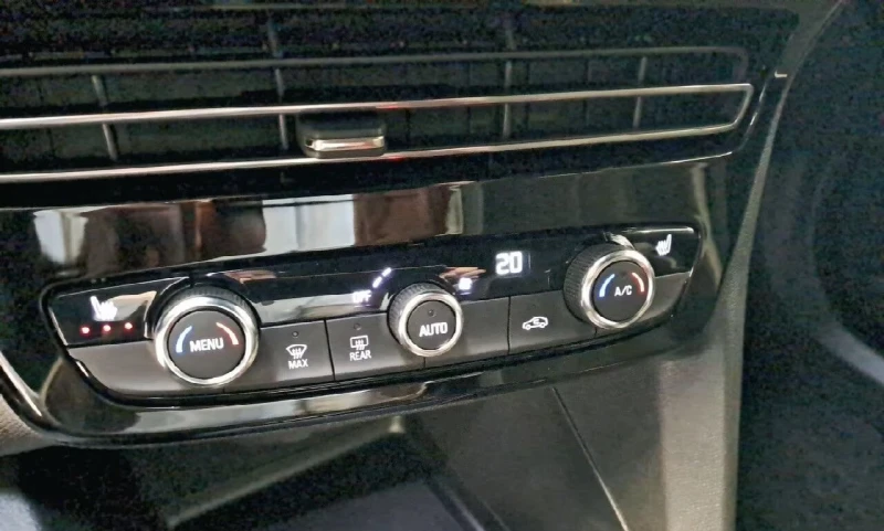 Opel Mokka НОВ!1.2 M-HEV/144HP/GS/NAVI/DIIGI/COMFORT/708vpr, снимка 13 - Автомобили и джипове - 51536686