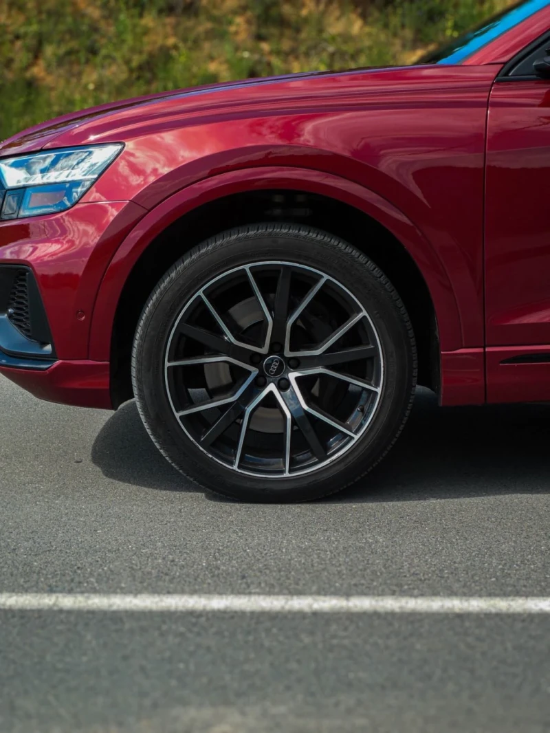 Audi SQ8, снимка 14 - Автомобили и джипове - 52472447