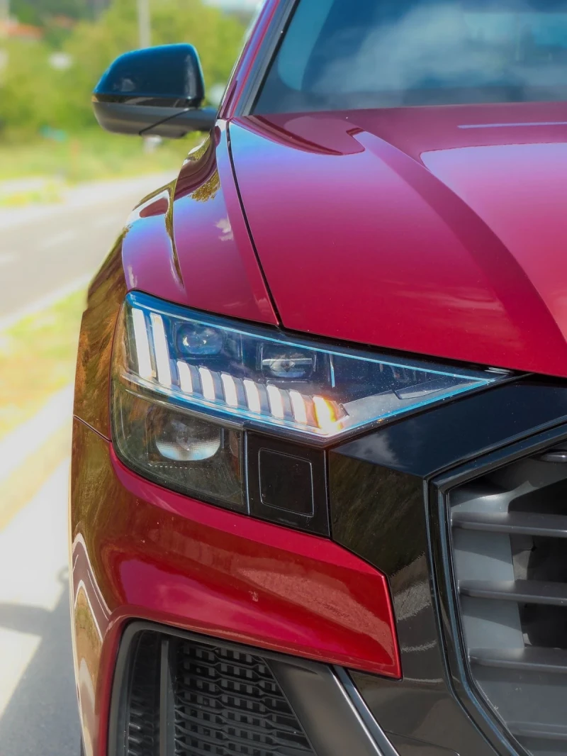 Audi SQ8, снимка 3 - Автомобили и джипове - 52472447