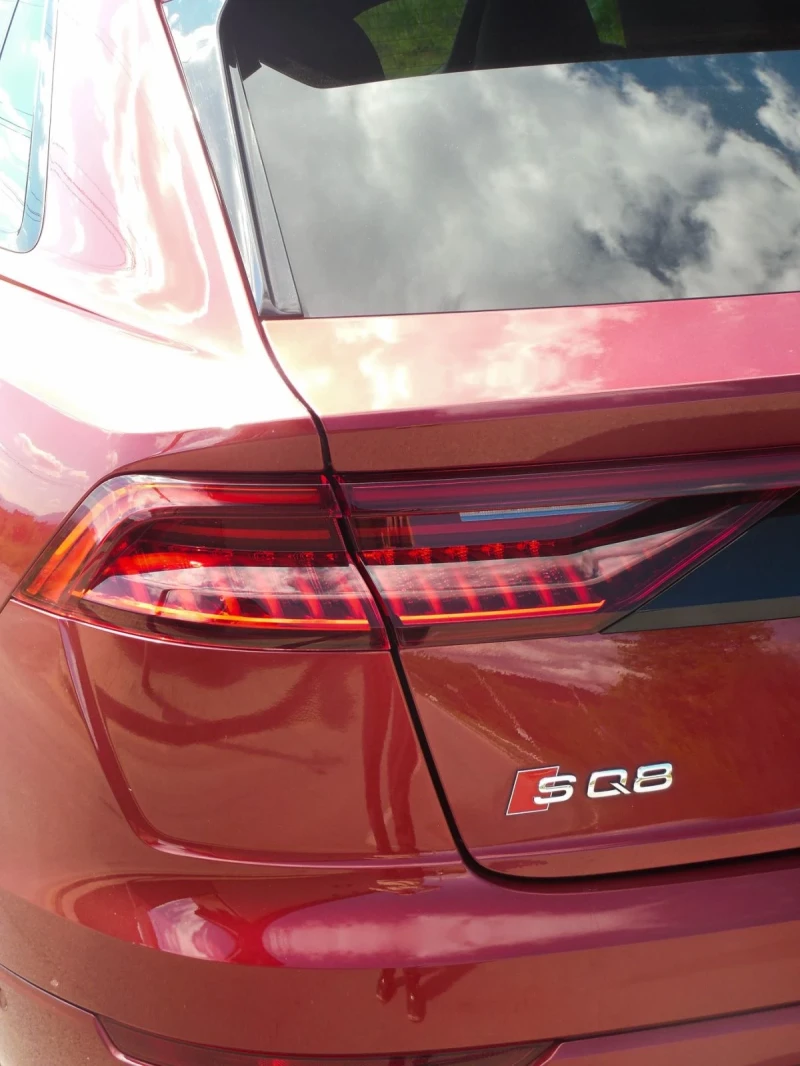 Audi SQ8, снимка 13 - Автомобили и джипове - 52472447