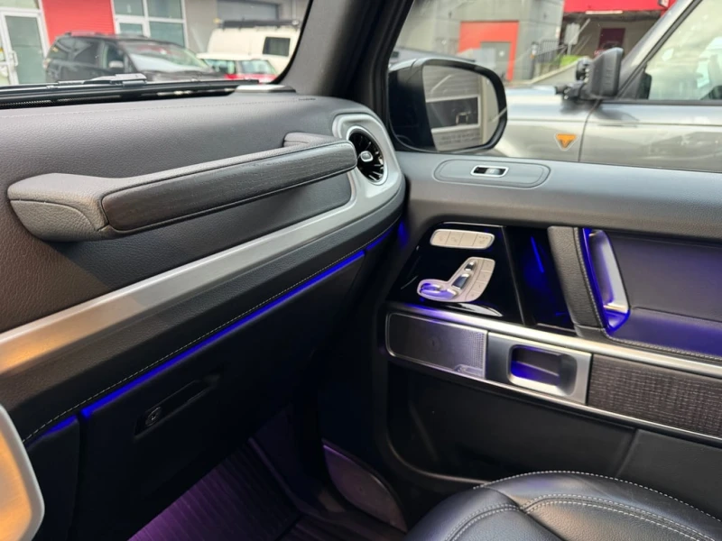 Mercedes-Benz G * 550 * CARFAX * БЕЗ ПЪРВОНАЧАЛНА ВНОСКА, снимка 8 - Автомобили и джипове - 52935741