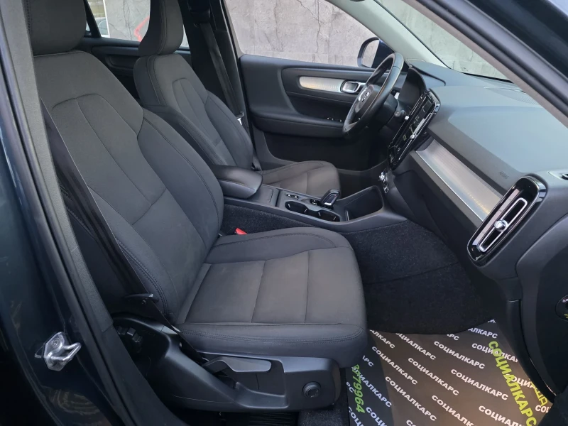 Volvo XC40 2.0d avtomat , снимка 14 - Автомобили и джипове - 53444334