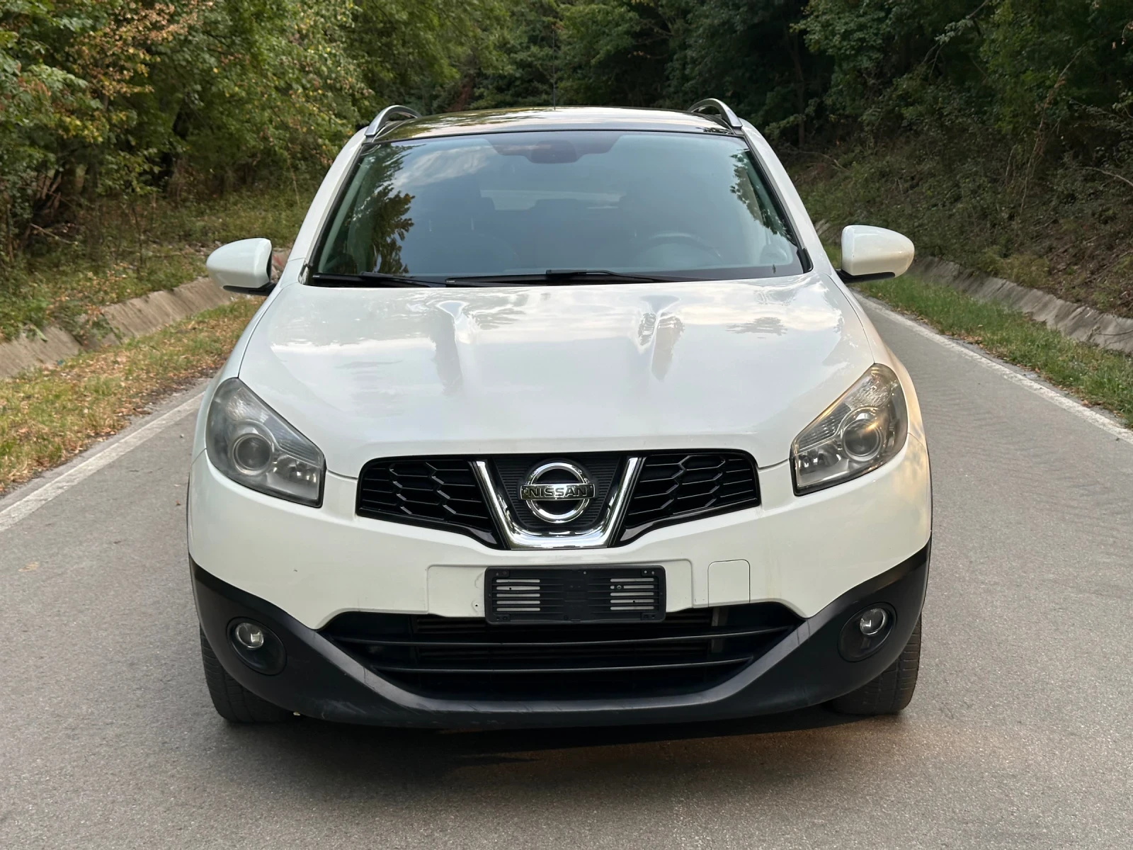 Nissan Qashqai 2.0d 4x4 - изображение 2