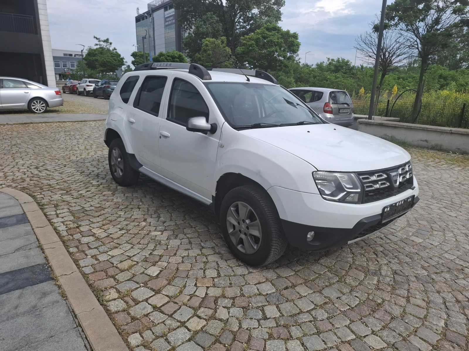 Dacia Duster 4x4 - изображение 3