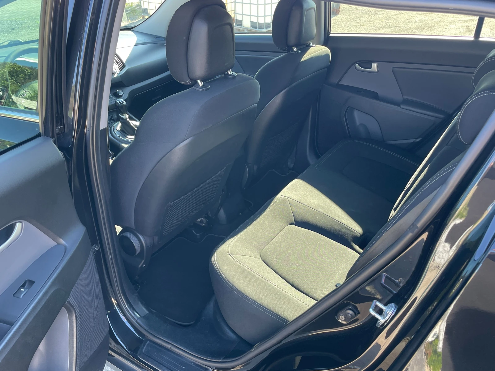 Kia Sportage НОВ ВНОС ИТАЛИЯ 4x4 - изображение 10