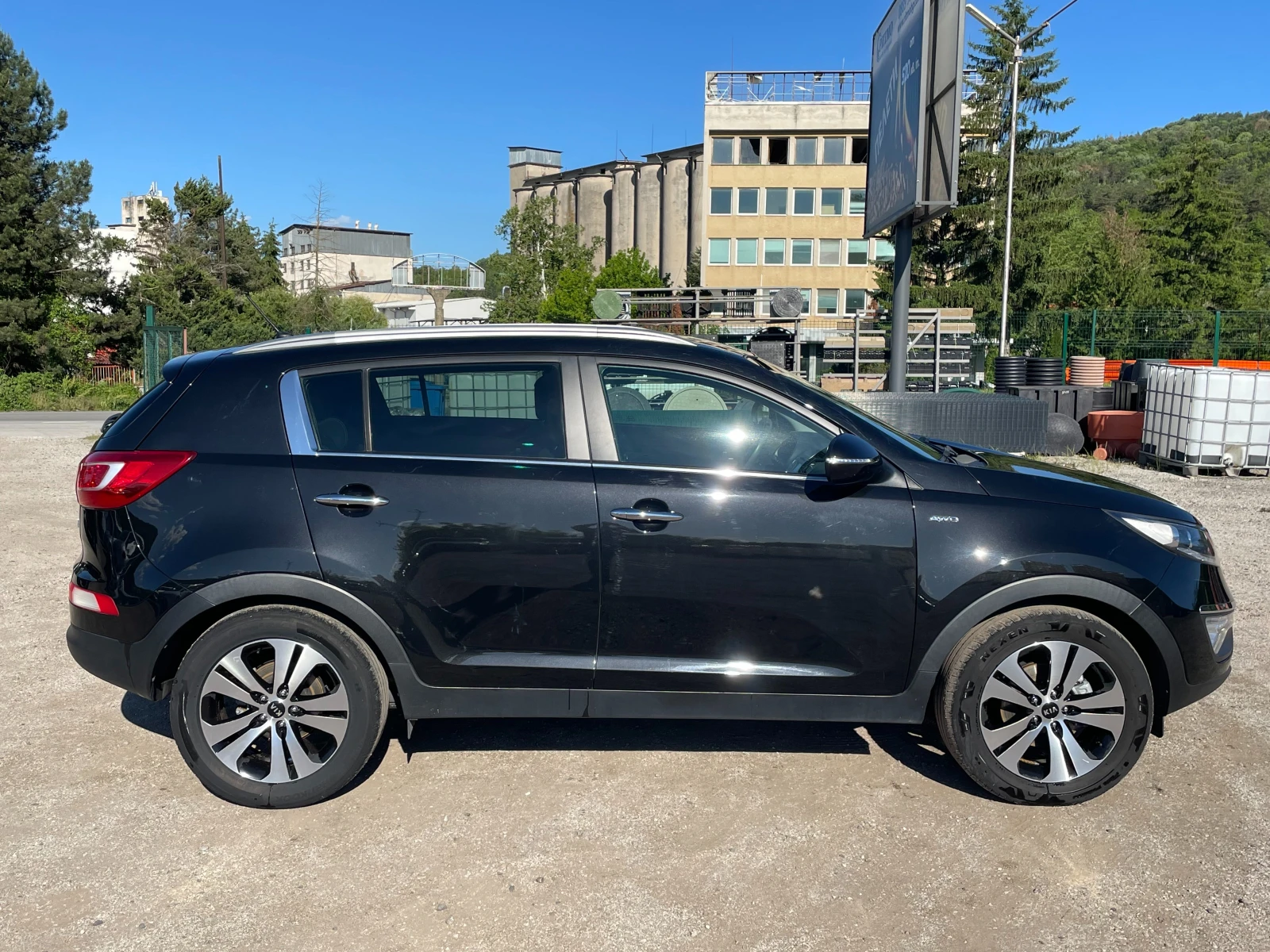 Kia Sportage НОВ ВНОС ИТАЛИЯ 4x4 - изображение 5