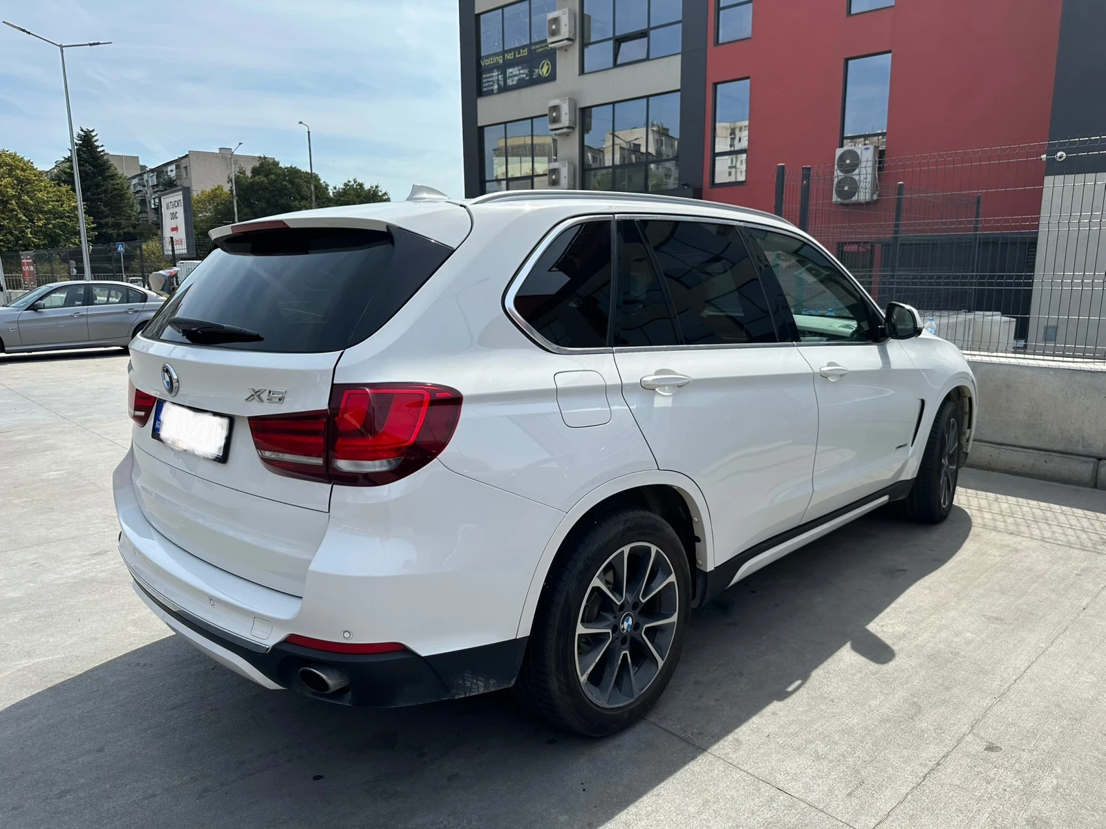 BMW X5 3.5l - изображение 5