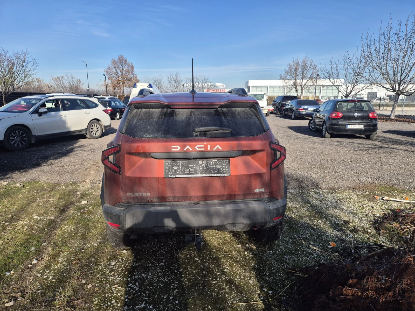 Dacia Duster 1.2, 1500km, 4x4 - изображение 5