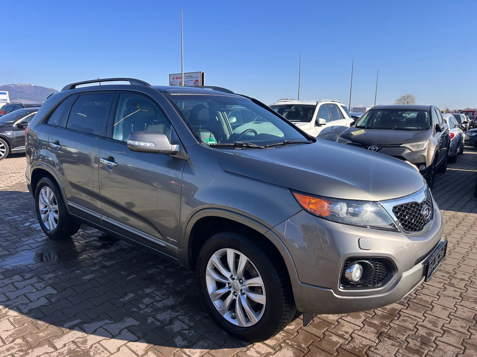 Kia Sorento 2.2CRDI 4WD AVTOMAT/PANORAMA/NAVI EURO 5 | Mobile.bg � ����������� 4