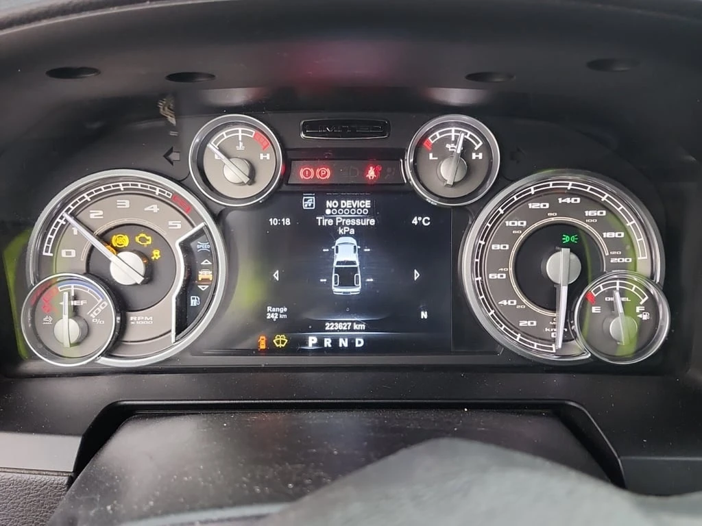 Dodge RAM 1500 * LARAMIE LIMITED 2.0 CREW CAB STD BED * CARFAX *  | Mobile.bg � ����������� 9