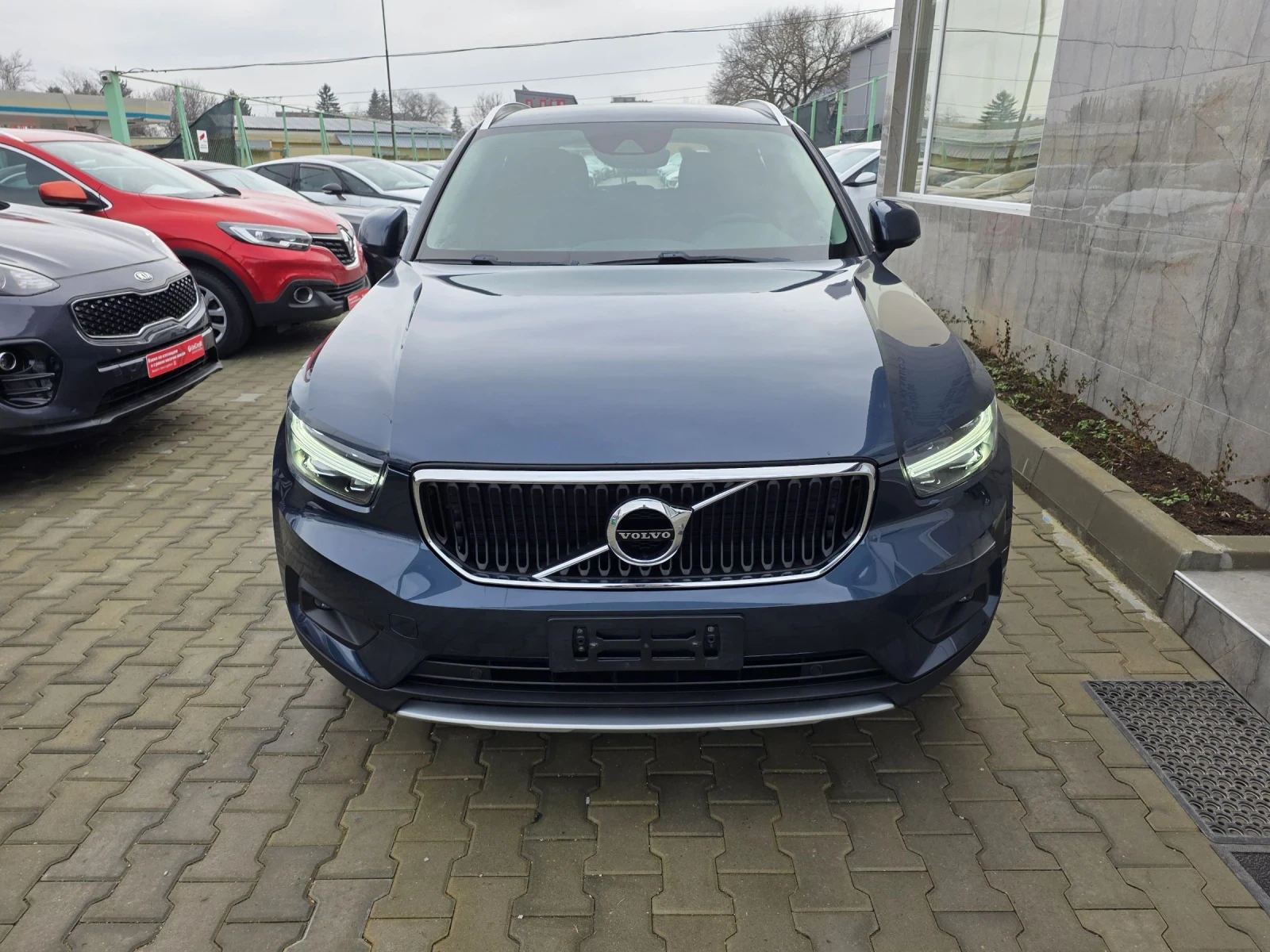 Volvo XC40 2.0d avtomat  - изображение 2