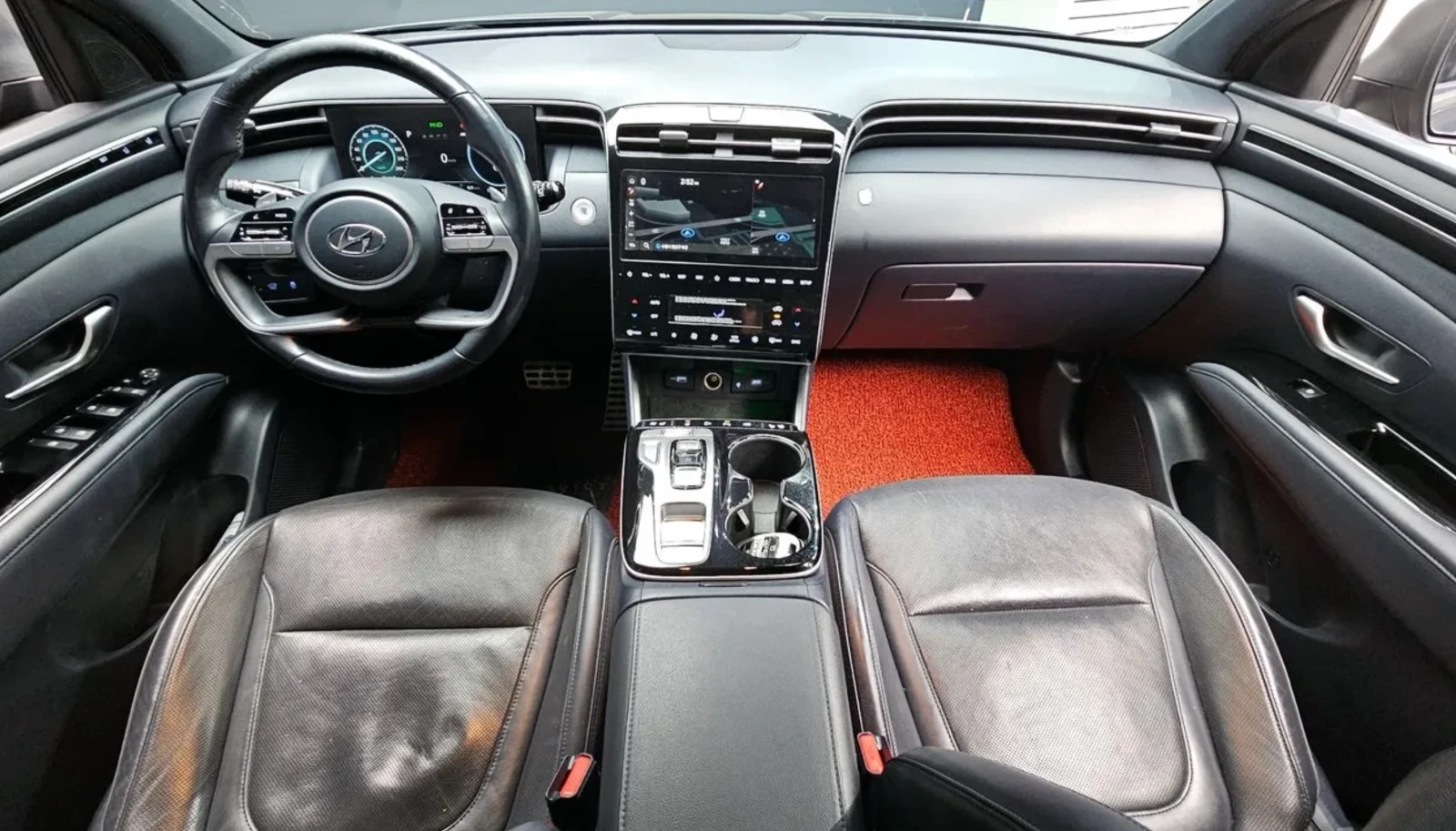 Hyundai Tucson 2.0 AWD / DIGITAL / ОБДУХ / 360 CAM / BOSE, снимка 6 - Автомобили и джипове - 54415875