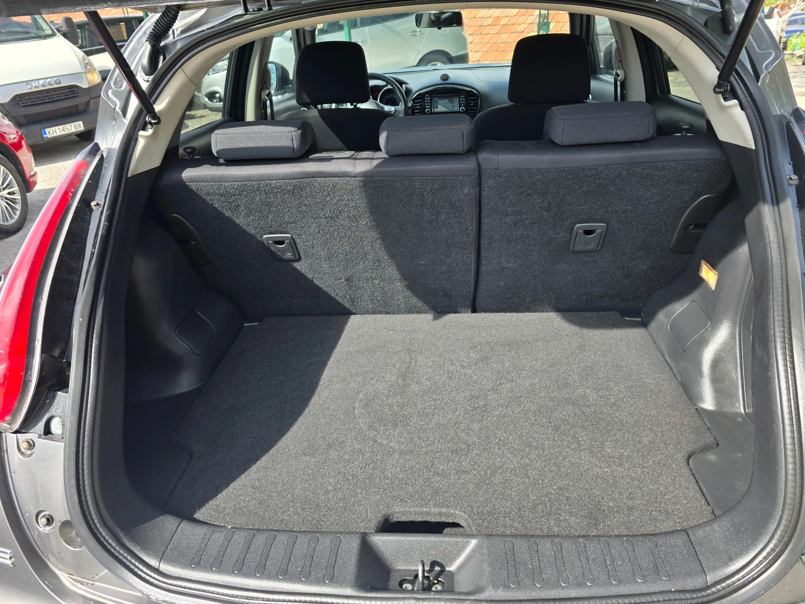 Nissan Juke 1.6GPL-Face= Navi= Led, снимка 14 - Автомобили и джипове - 55210768