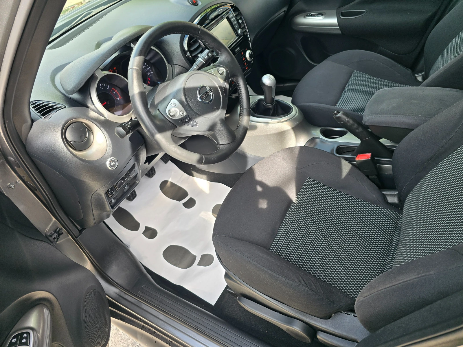 Nissan Juke 1.6GPL-Face= Navi= Led, снимка 16 - Автомобили и джипове - 55210768