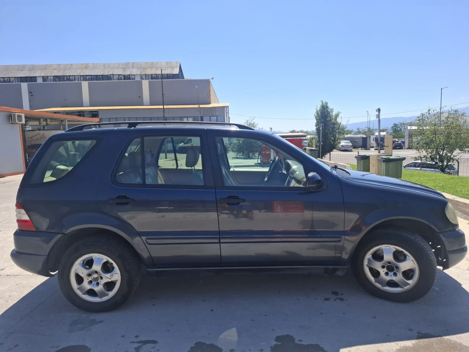Mercedes-Benz ML 270, снимка 3 - Автомобили и джипове - 55681975