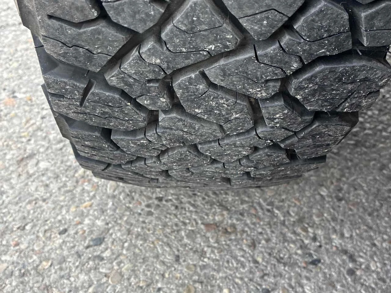 Toyota 4runner * 4WD * CARFAX * ОПЦИЯ ЗА ФИНАНСИРАНЕ, снимка 13 - Автомобили и джипове - 55779299