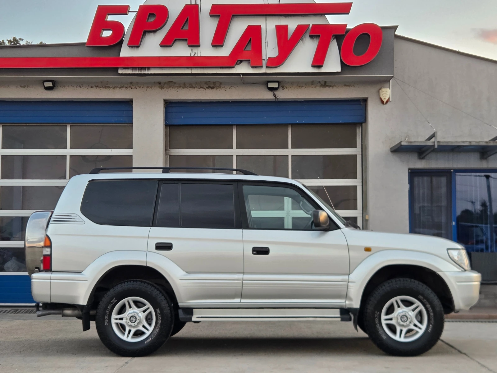 Toyota Land cruiser 3.0/D4-D/163 �.�./����� ���� | Mobile.bg � ����������� 5