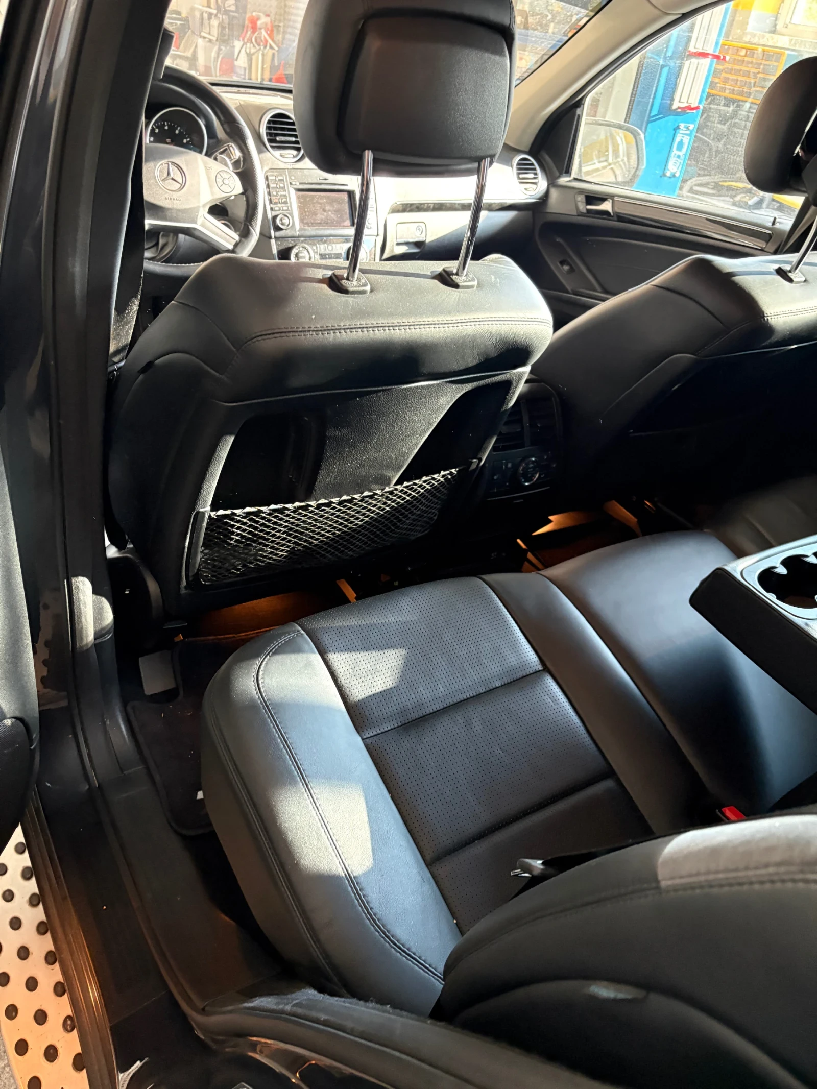 Mercedes-Benz ML 63 AMG, снимка 7 - Автомобили и джипове - 56272729