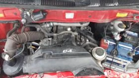 Toyota Hiace 2.5d4d/на части, снимка 5