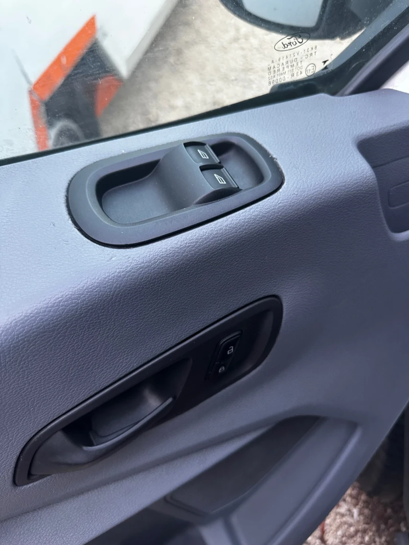 Ford Transit MAXI.НАЙ-ВИСОК.ПРОБЛЕМ В ДВИГАТЕЛЯ.ПАЛИ, снимка 14 - Бусове и автобуси - 51310110