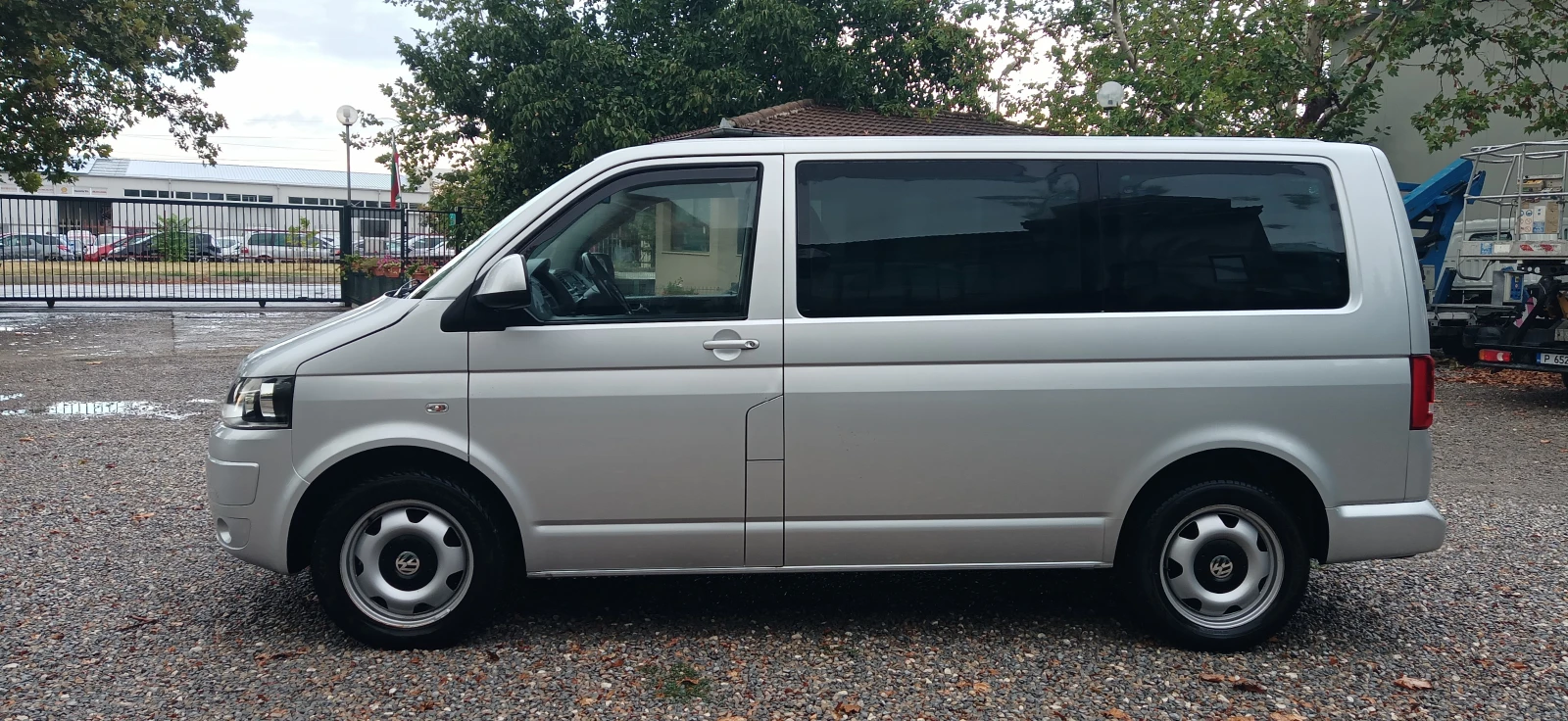 VW Caravelle 2.0TDI/DSG/Теглич/Нов! - изображение 3