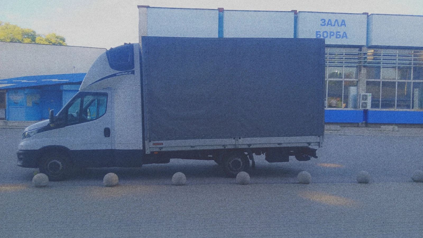 Iveco 35s18, снимка 3 - Бусове и автобуси - 56172401
