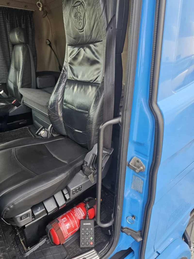 Scania R 500 Кран, снимка 8 - Камиони - 52401891