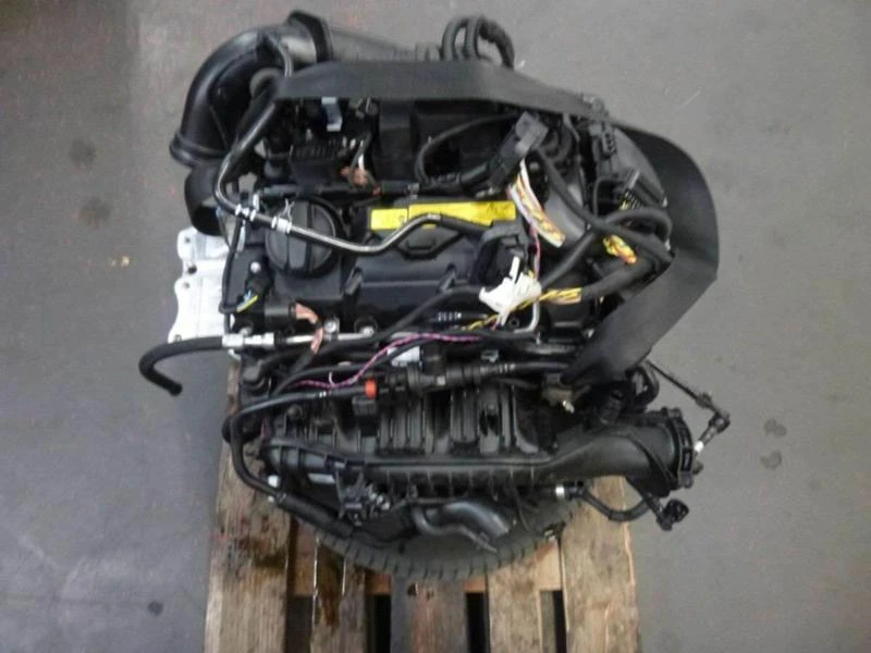 BMW 218i -B38 motor 136 ps 19000км, снимка 1 - Части - 34866354